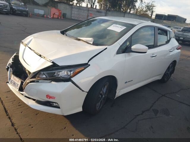 Белый Ниссан Лиф, объемом двигателя 0 л и пробегом 84 тыс. км за 7700 $, фото 2 на Automoto.ua