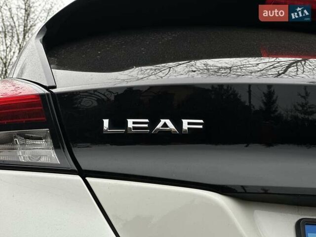 Білий Ніссан Ліф, об'ємом двигуна 0 л та пробігом 162 тис. км за 13601 $, фото 23 на Automoto.ua