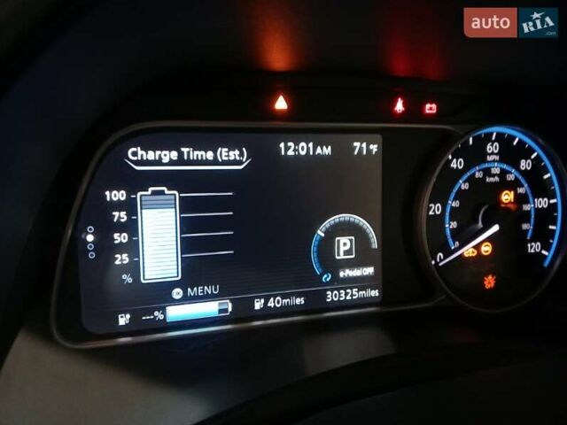 Белый Ниссан Лиф, объемом двигателя 0 л и пробегом 48 тыс. км за 6450 $, фото 16 на Automoto.ua