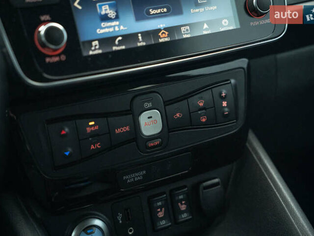 Белый Ниссан Лиф, объемом двигателя 0 л и пробегом 108 тыс. км за 13900 $, фото 39 на Automoto.ua