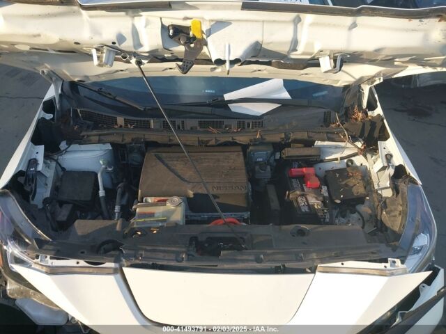 Белый Ниссан Лиф, объемом двигателя 0 л и пробегом 84 тыс. км за 7700 $, фото 10 на Automoto.ua