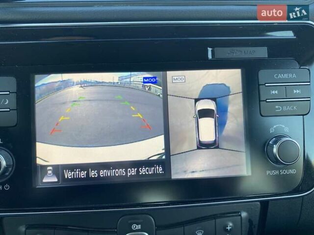 Белый Ниссан Лиф, объемом двигателя 0 л и пробегом 140 тыс. км за 12800 $, фото 24 на Automoto.ua