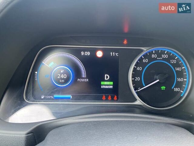 Белый Ниссан Лиф, объемом двигателя 0 л и пробегом 140 тыс. км за 12800 $, фото 25 на Automoto.ua