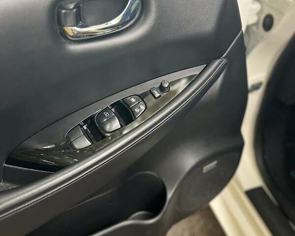 Белый Ниссан Лиф, объемом двигателя 0 л и пробегом 139 тыс. км за 10950 $, фото 9 на Automoto.ua