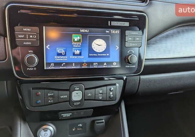 Белый Ниссан Лиф, объемом двигателя 0 л и пробегом 60 тыс. км за 14900 $, фото 32 на Automoto.ua