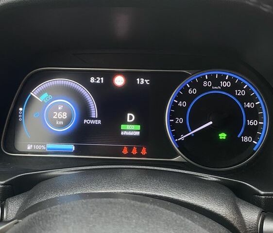 Белый Ниссан Лиф, объемом двигателя 0 л и пробегом 120 тыс. км за 12200 $, фото 12 на Automoto.ua