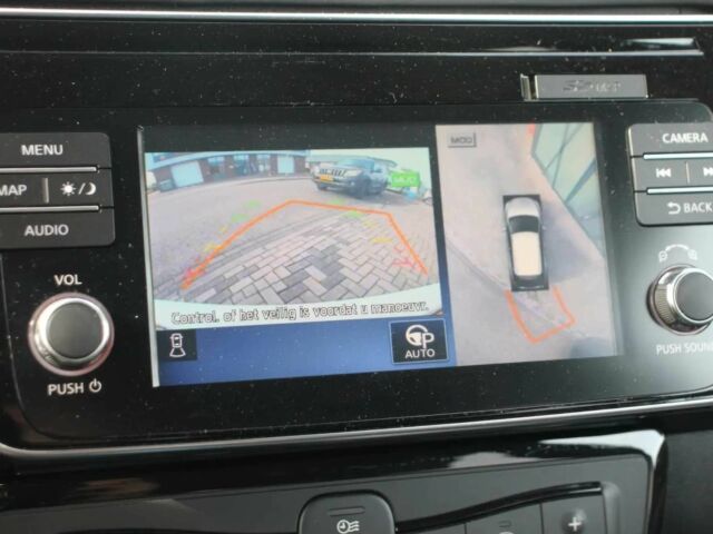 Белый Ниссан Лиф, объемом двигателя 0 л и пробегом 43 тыс. км за 9350 $, фото 9 на Automoto.ua