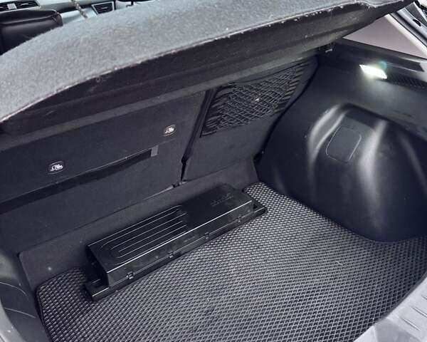 Белый Ниссан Лиф, объемом двигателя 0 л и пробегом 93 тыс. км за 12700 $, фото 7 на Automoto.ua