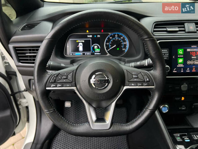 Белый Ниссан Лиф, объемом двигателя 0 л и пробегом 29 тыс. км за 17900 $, фото 28 на Automoto.ua