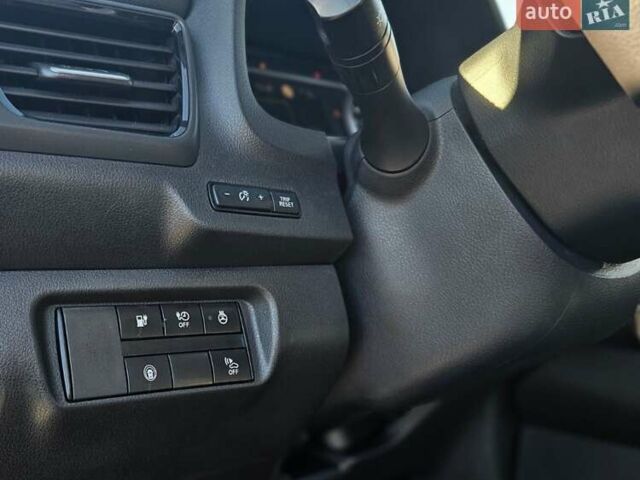 Білий Ніссан Ліф, об'ємом двигуна 0 л та пробігом 71 тис. км за 13700 $, фото 10 на Automoto.ua