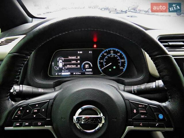 Білий Ніссан Ліф, об'ємом двигуна 0 л та пробігом 53 тис. км за 16800 $, фото 10 на Automoto.ua