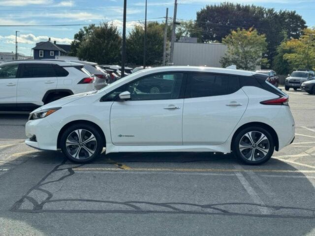 Белый Ниссан Лиф, объемом двигателя 0 л и пробегом 48 тыс. км за 5800 $, фото 2 на Automoto.ua