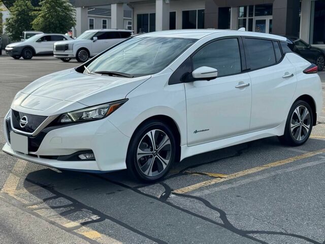 Белый Ниссан Лиф, объемом двигателя 0 л и пробегом 49 тыс. км за 9500 $, фото 1 на Automoto.ua