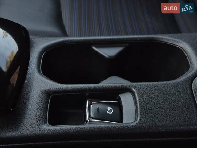 Белый Ниссан Лиф, объемом двигателя 0 л и пробегом 161 тыс. км за 13290 $, фото 31 на Automoto.ua