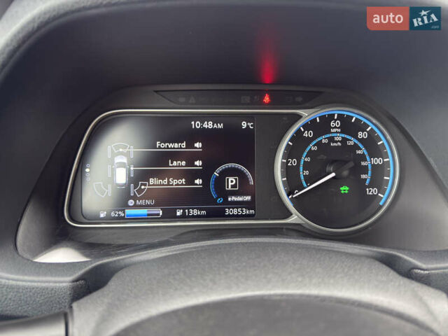 Белый Ниссан Лиф, объемом двигателя 0 л и пробегом 30 тыс. км за 15300 $, фото 25 на Automoto.ua