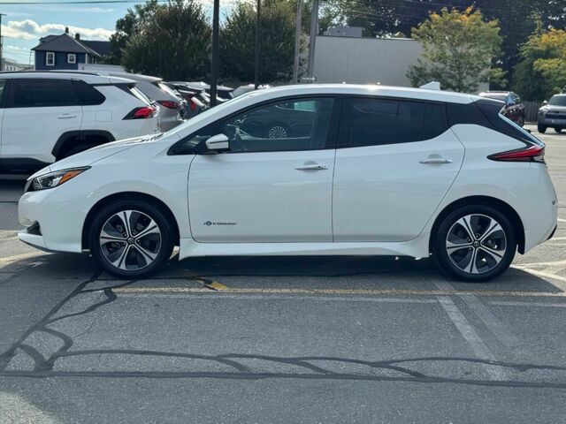 Белый Ниссан Лиф, объемом двигателя 0 л и пробегом 49 тыс. км за 9500 $, фото 2 на Automoto.ua