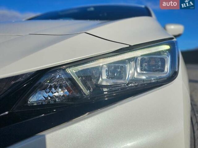 Білий Ніссан Ліф, об'ємом двигуна 0 л та пробігом 71 тис. км за 13700 $, фото 12 на Automoto.ua