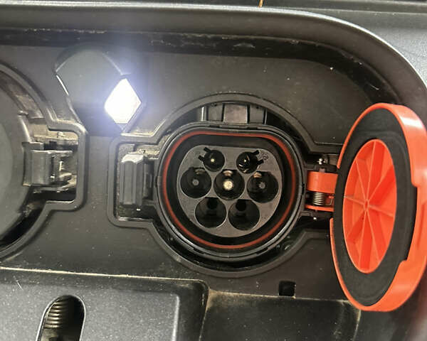 Білий Ніссан Ліф, об'ємом двигуна 0 л та пробігом 91 тис. км за 13000 $, фото 22 на Automoto.ua