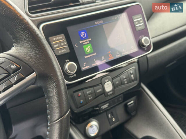 Белый Ниссан Лиф, объемом двигателя 0 л и пробегом 84 тыс. км за 12300 $, фото 27 на Automoto.ua