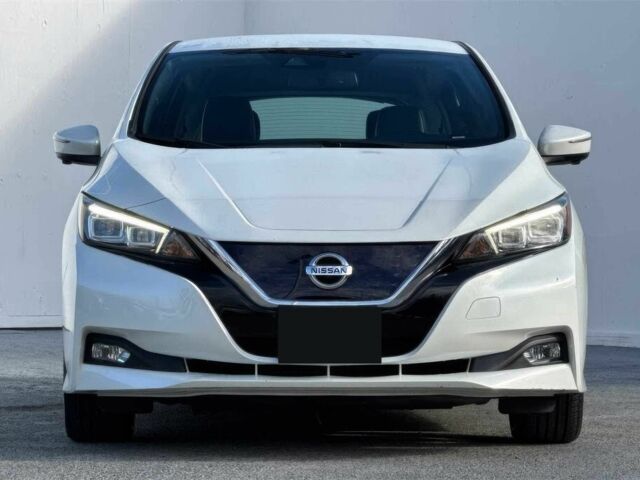 Белый Ниссан Лиф, объемом двигателя 0 л и пробегом 44 тыс. км за 9500 $, фото 1 на Automoto.ua