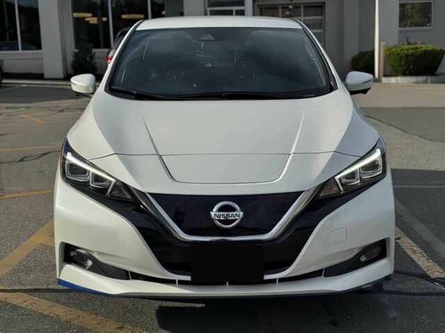 Білий Ніссан Ліф, об'ємом двигуна 0 л та пробігом 38 тис. км за 8000 $, фото 1 на Automoto.ua