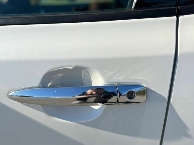 Білий Ніссан Ліф, об'ємом двигуна 0 л та пробігом 137 тис. км за 12500 $, фото 10 на Automoto.ua