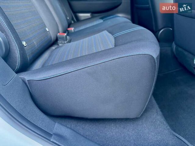 Белый Ниссан Лиф, объемом двигателя 0 л и пробегом 12 тыс. км за 13950 $, фото 90 на Automoto.ua