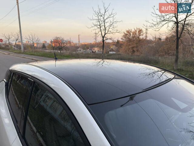 Белый Ниссан Лиф, объемом двигателя 0 л и пробегом 97 тыс. км за 12999 $, фото 7 на Automoto.ua