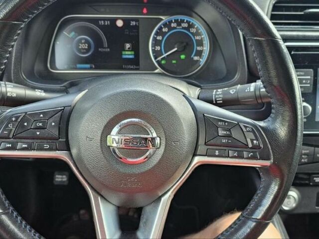 Белый Ниссан Лиф, объемом двигателя 0 л и пробегом 113 тыс. км за 7700 $, фото 9 на Automoto.ua