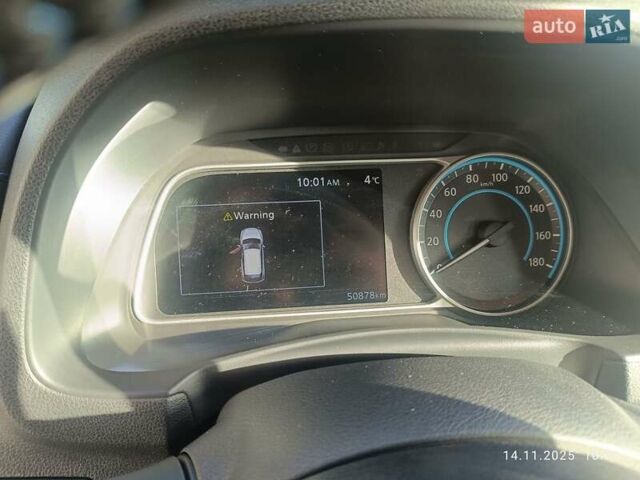 Білий Ніссан Ліф, об'ємом двигуна 0 л та пробігом 50 тис. км за 13500 $, фото 10 на Automoto.ua