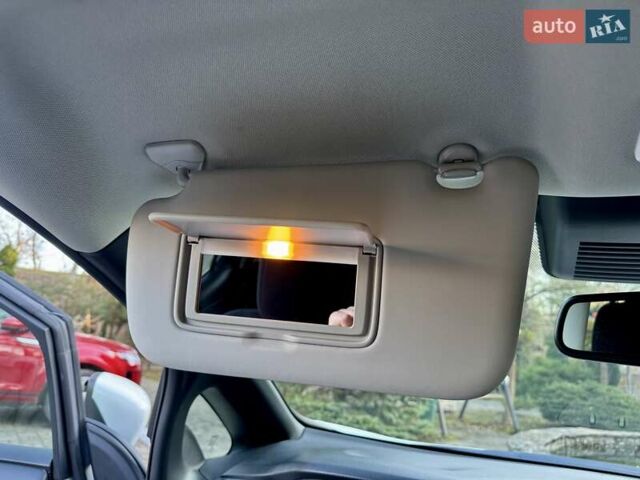 Белый Ниссан Лиф, объемом двигателя 0 л и пробегом 12 тыс. км за 13950 $, фото 68 на Automoto.ua