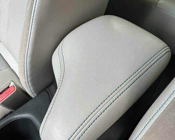 Белый Ниссан Лиф, объемом двигателя 0 л и пробегом 47 тыс. км за 17000 $, фото 12 на Automoto.ua