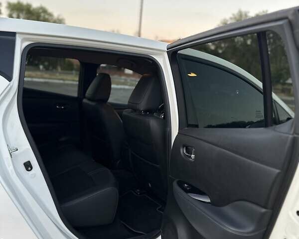 Білий Ніссан Ліф, об'ємом двигуна 0 л та пробігом 83 тис. км за 14000 $, фото 9 на Automoto.ua