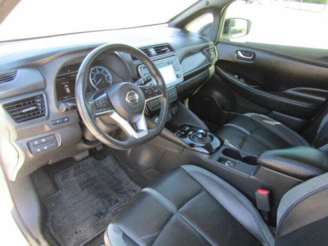 Білий Ніссан Ліф, об'ємом двигуна 0 л та пробігом 32 тис. км за 4000 $, фото 9 на Automoto.ua