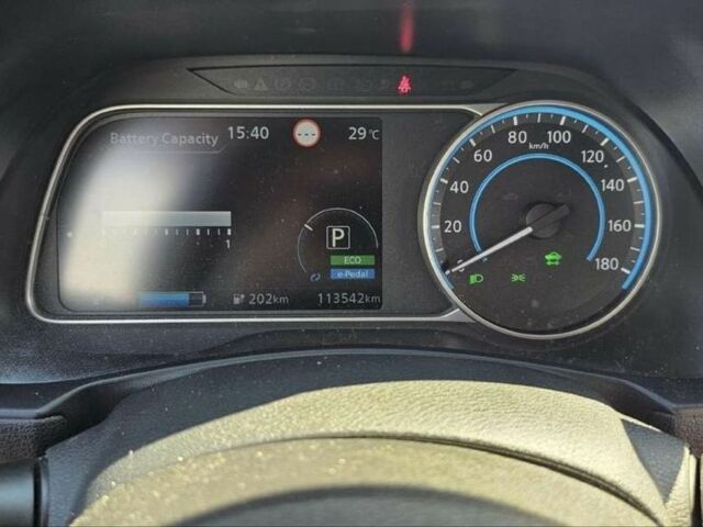 Белый Ниссан Лиф, объемом двигателя 0 л и пробегом 113 тыс. км за 7700 $, фото 10 на Automoto.ua