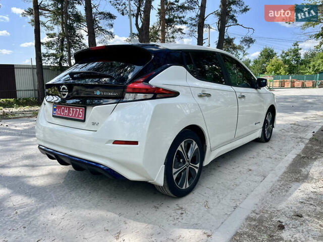 Білий Ніссан Ліф, об'ємом двигуна 0 л та пробігом 22 тис. км за 15000 $, фото 15 на Automoto.ua