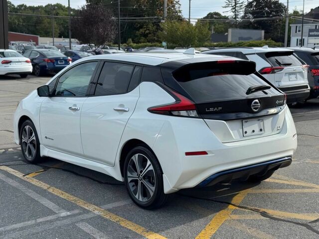 Білий Ніссан Ліф, об'ємом двигуна 0 л та пробігом 38 тис. км за 8000 $, фото 5 на Automoto.ua