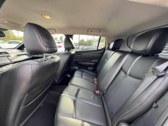 Белый Ниссан Лиф, объемом двигателя 0 л и пробегом 48 тыс. км за 5800 $, фото 12 на Automoto.ua