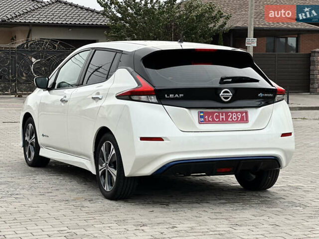 Белый Ниссан Лиф, объемом двигателя 0 л и пробегом 35 тыс. км за 12700 $, фото 8 на Automoto.ua