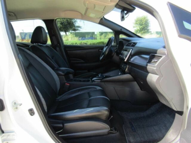 Білий Ніссан Ліф, об'ємом двигуна 0 л та пробігом 32 тис. км за 4000 $, фото 10 на Automoto.ua