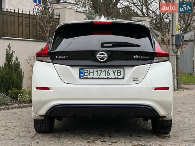 Белый Ниссан Лиф, объемом двигателя 0 л и пробегом 29 тыс. км за 17900 $, фото 15 на Automoto.ua