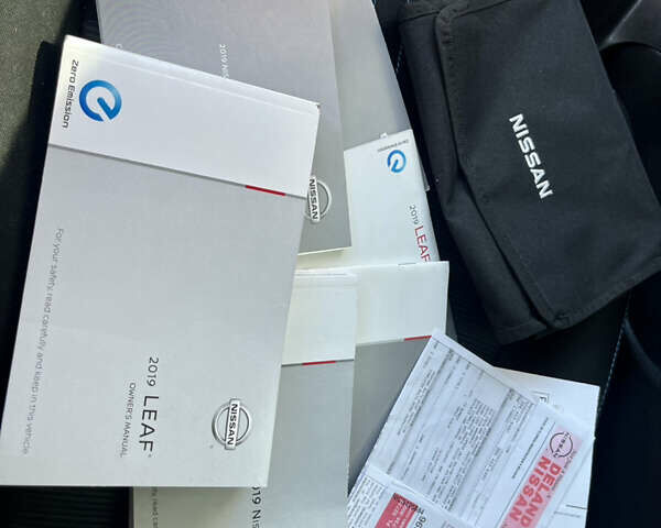 Білий Ніссан Ліф, об'ємом двигуна 0 л та пробігом 22 тис. км за 15000 $, фото 43 на Automoto.ua