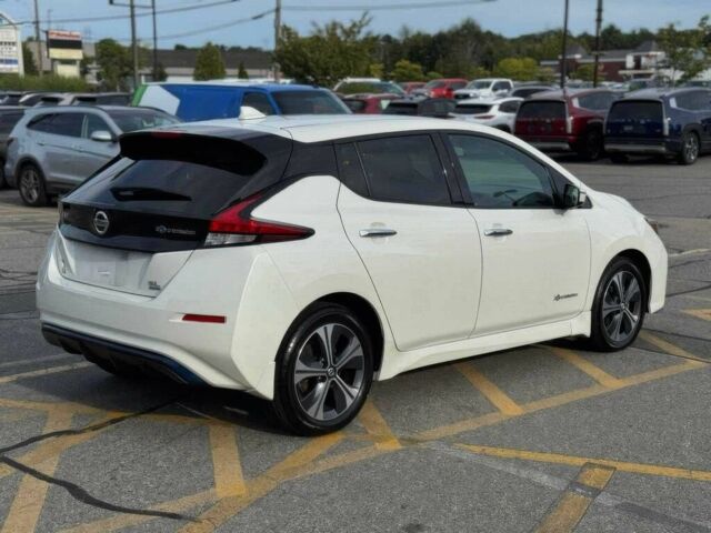 Белый Ниссан Лиф, объемом двигателя 0 л и пробегом 32 тыс. км за 2200 $, фото 5 на Automoto.ua