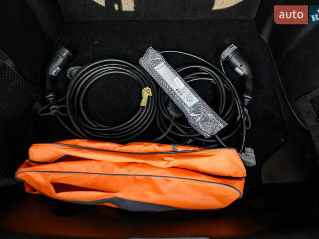 Белый Ниссан Лиф, объемом двигателя 0 л и пробегом 49 тыс. км за 13750 $, фото 38 на Automoto.ua