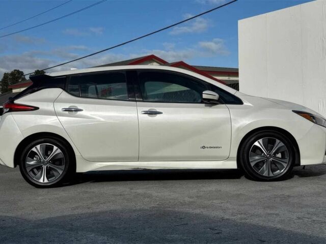 Белый Ниссан Лиф, объемом двигателя 0 л и пробегом 32 тыс. км за 7900 $, фото 3 на Automoto.ua