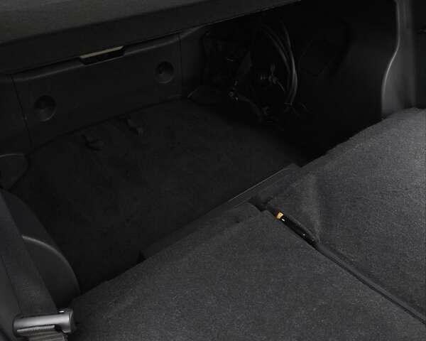 Белый Ниссан Лиф, объемом двигателя 0 л и пробегом 90 тыс. км за 14800 $, фото 17 на Automoto.ua