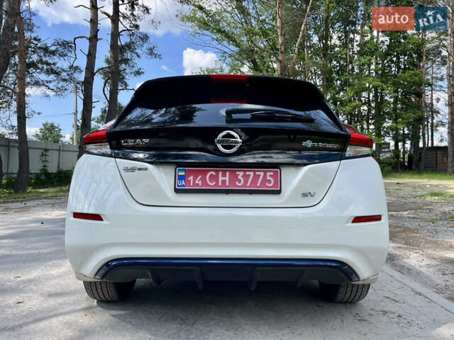 Білий Ніссан Ліф, об'ємом двигуна 0 л та пробігом 22 тис. км за 15000 $, фото 16 на Automoto.ua