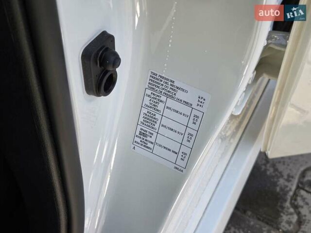Білий Ніссан Ліф, об'ємом двигуна 0 л та пробігом 15 тис. км за 13400 $, фото 47 на Automoto.ua