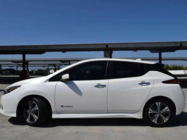 Білий Ніссан Ліф, об'ємом двигуна 0 л та пробігом 44 тис. км за 3400 $, фото 2 на Automoto.ua