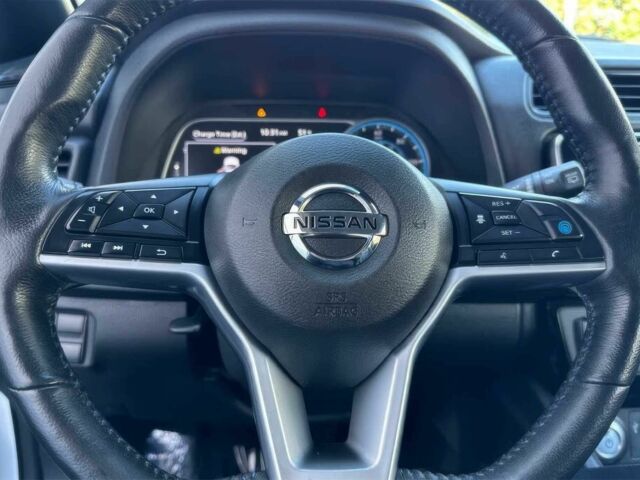 Белый Ниссан Лиф, объемом двигателя 0 л и пробегом 44 тыс. км за 9500 $, фото 8 на Automoto.ua